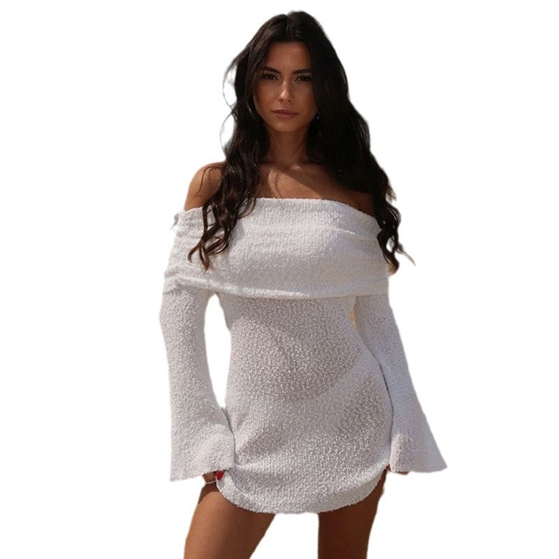 Dame Off-Shoulder Strikkjole med elegant Vikledetalje Stilla