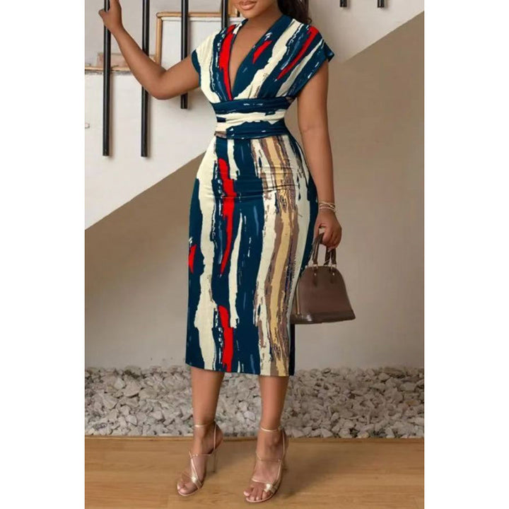 Dame wrap dress with modern pattern and fitted silhouette Skovae