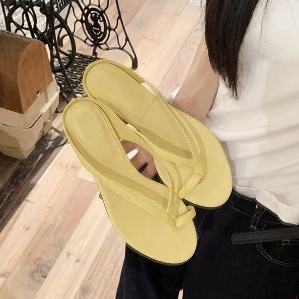 Femme Minimalist Tanga Sandaler Stilla