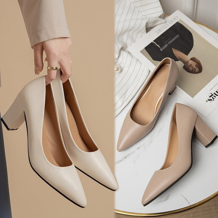 Damer elegante pumps med moderne blokhæle og vendepunkt-design Stilla