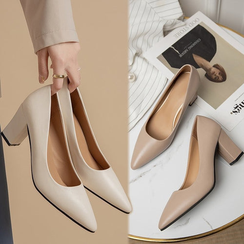 Damer elegante pumps med moderne blokhæle og vendepunkt-design Stilla