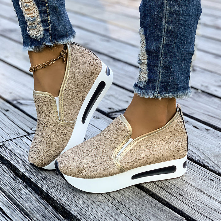 Dame Slip-On Sneakers i det elegante spidse design Stilla