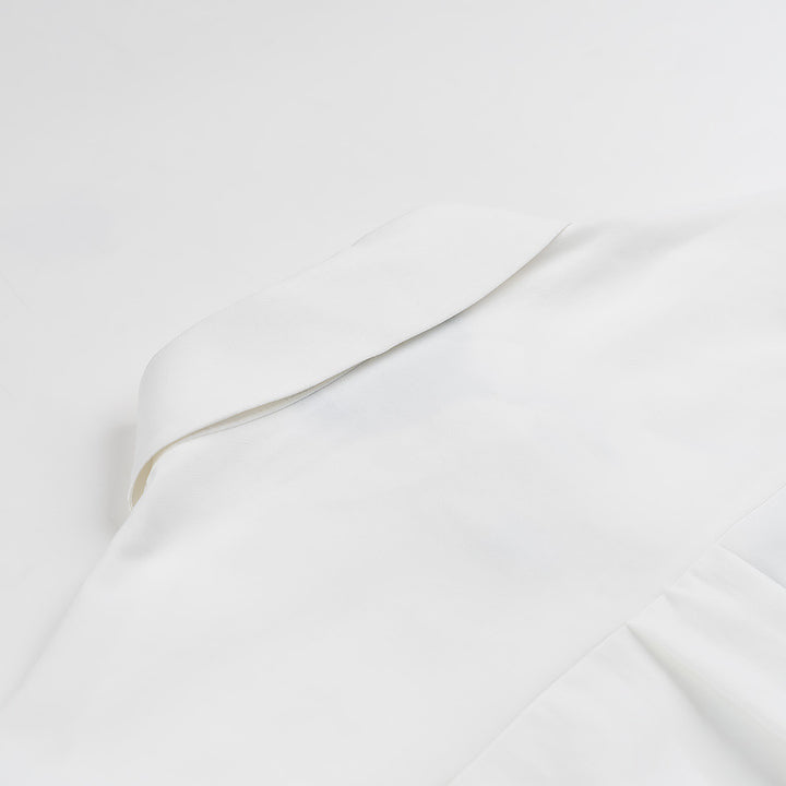 Damebluse med dekorative sløjfer Stilla