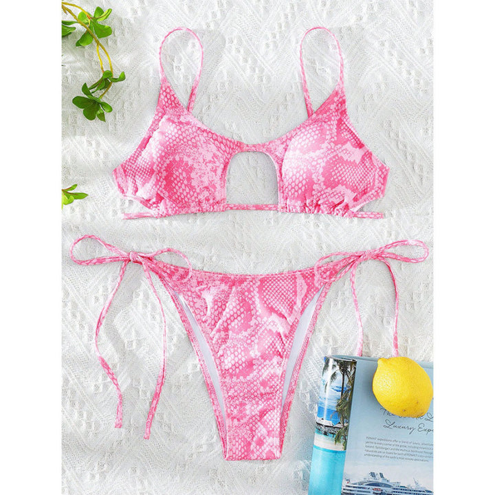 Damebikini med raffineret cut-out design og elastiske bånd Skovae