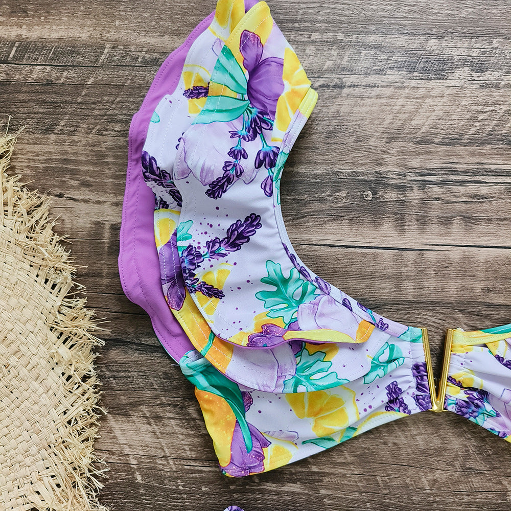 Dame bikini sæt med florale flæse detaljerne og højt skåret bund Stilla