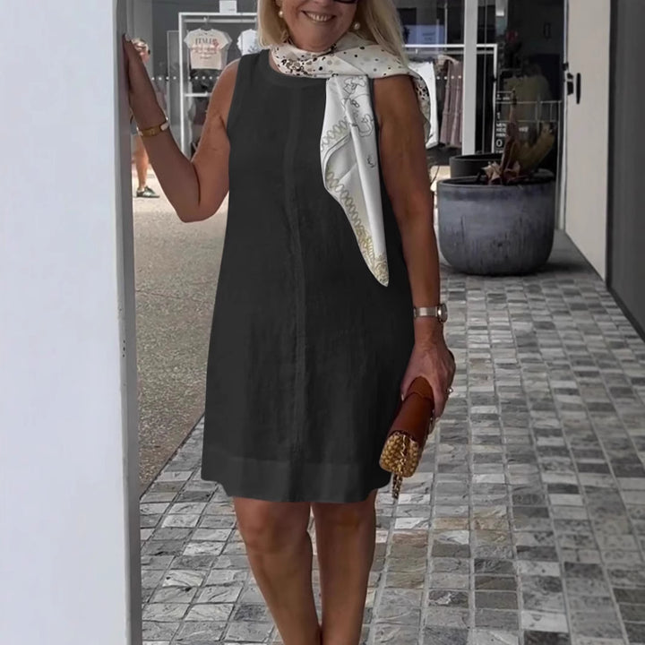 Dame Let sommerkjole med elegant snit og praktiske lommer Stilla