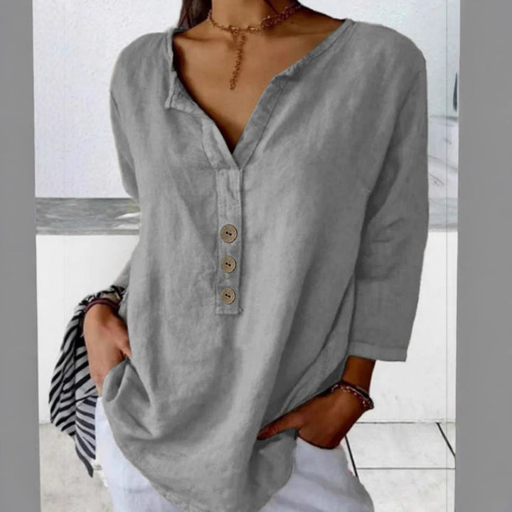Dame løs linned bluse med blide knapdetaljer Stilla