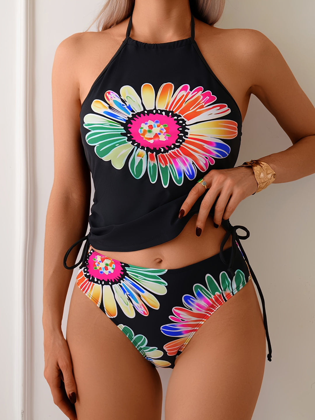Dame badetop med blomstret design og justerbare stropper Stilla