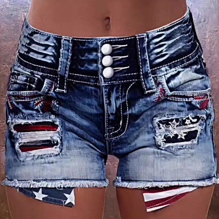 Dame cargo shorts med stilfulde riv detaljer og patriotiske applikationer Skovae