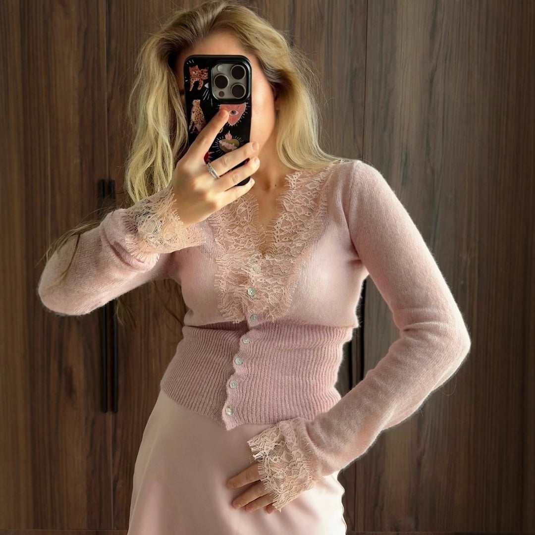 Kvindernes cardigan med delikate blonde detaljer Stilla