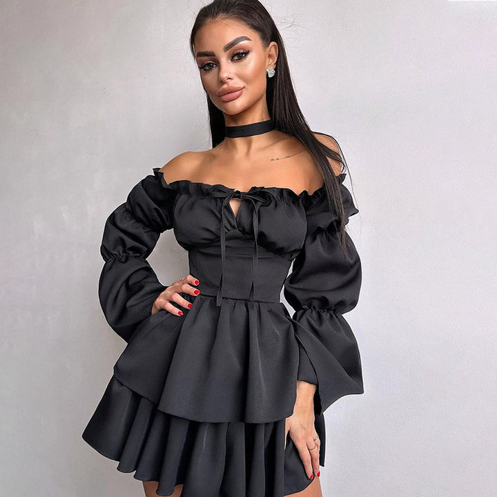Dame Flirty Off-Shoulder Mini Kjole med Flæsekant Stilla