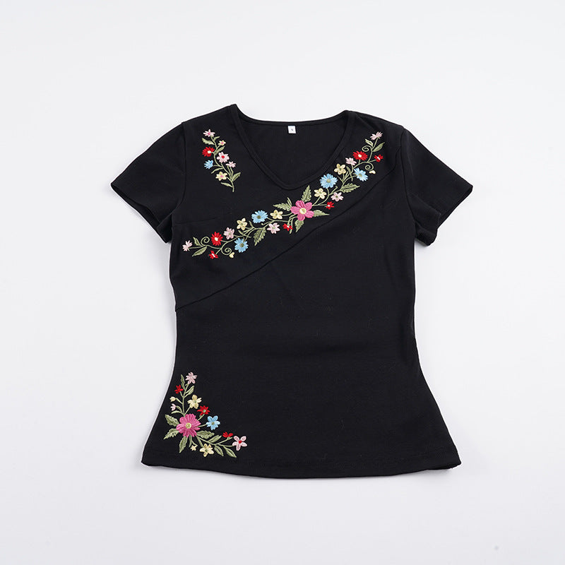 Damer V-hals T-shirt med blomsterbroderi og tætsiddende pasform Skovae