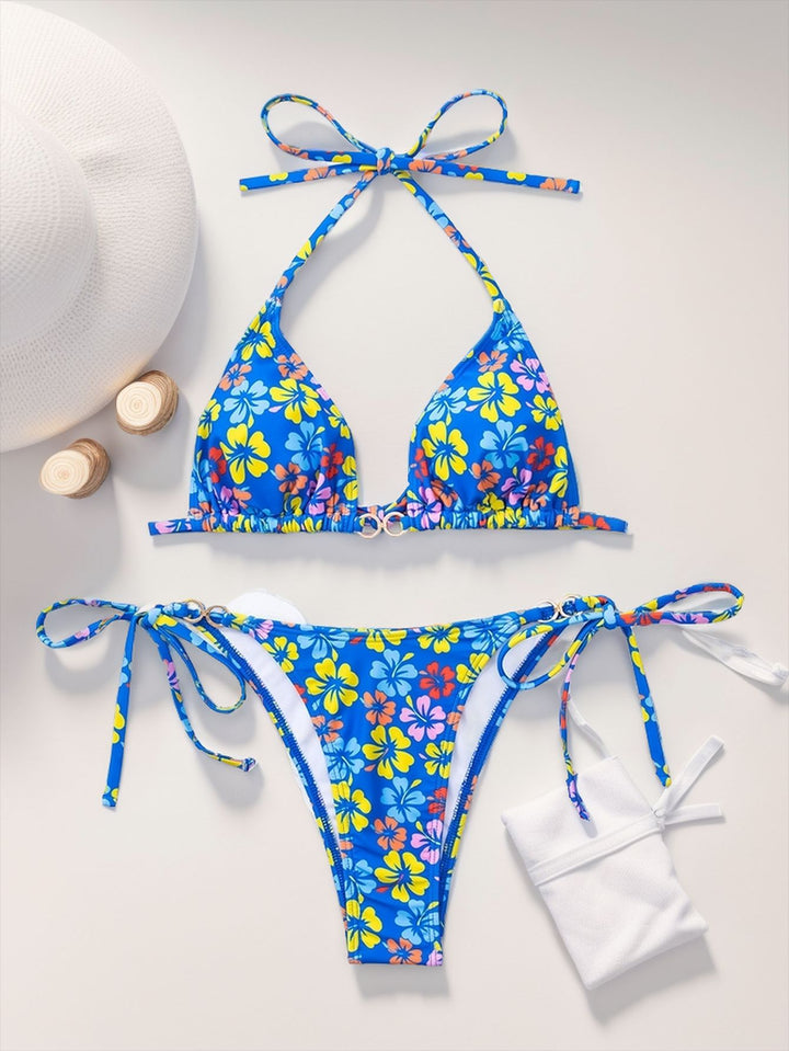 Dame triangel-bikini med alsidigt bindingssystem og livligt blomstermotiv Stilla