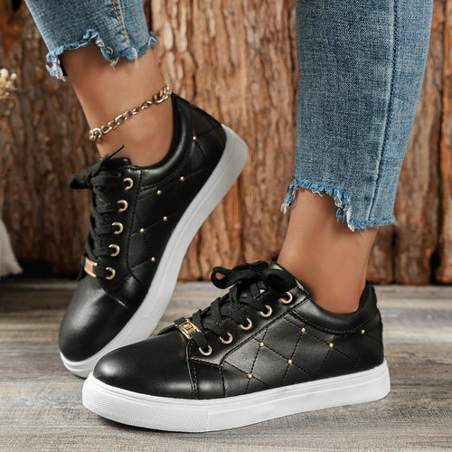 Dame Sportliche Fritids-sneakers med fashionable metalakcenter Stilla