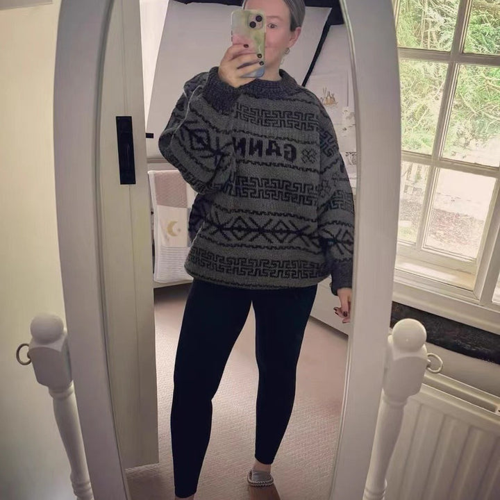 Dame Oversized Strikpullover med grafisk mønster og høj komfort Stilla