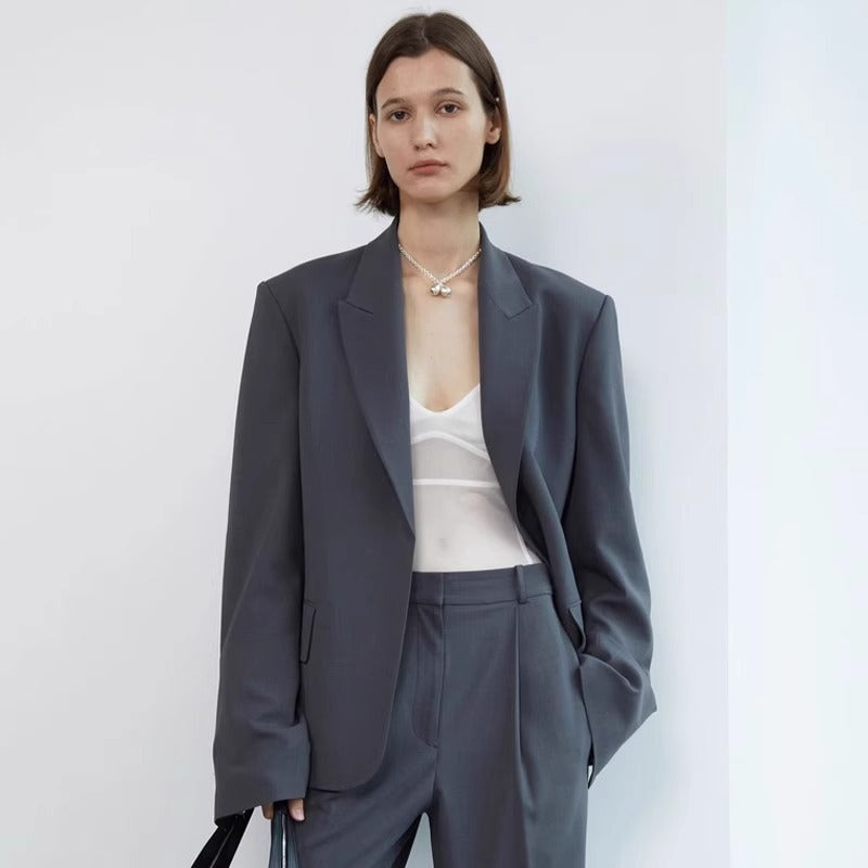 Dame elegant oversized blazer med subtile detaljer Stilla