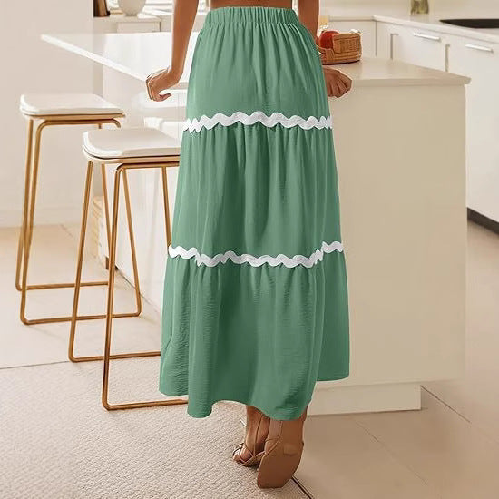 Dame Midikjole med elastisk talje og glædeligt flæse design Stilla