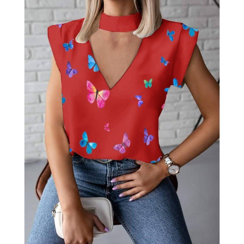 Kvinders top med dyb V-hals og trendy choker Stilla