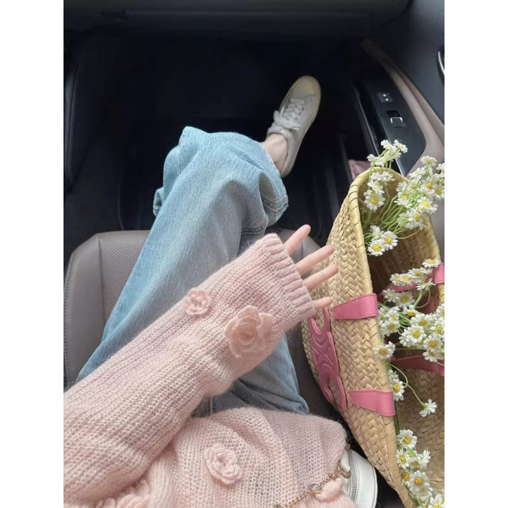 Kvinders sweater med dekorative blomsterapplikationer Stilla