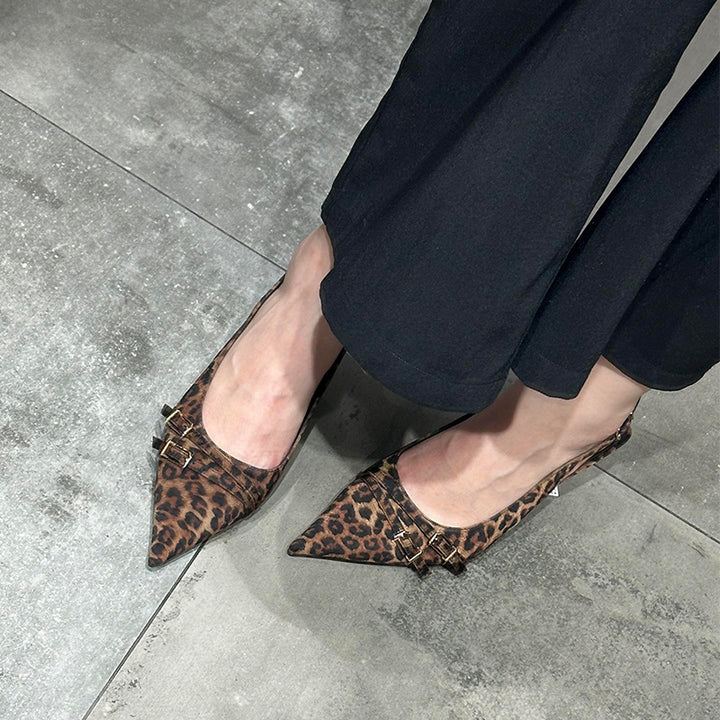 Dame spids Slingback-high heels med dobbelt spænde-detajle Stilla