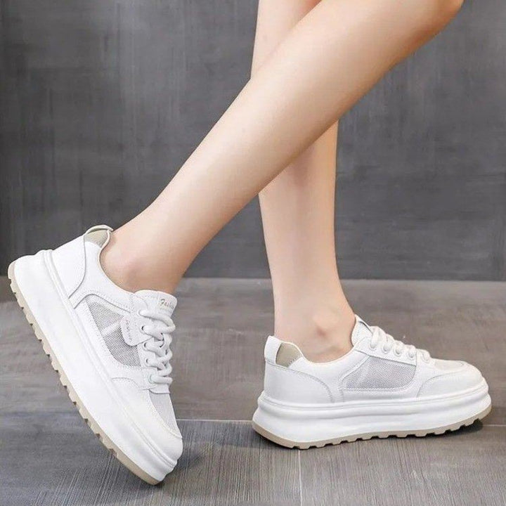 Dame Plateau sneakers med åndbart mesh-overflade og skridsikker sål Stilla
