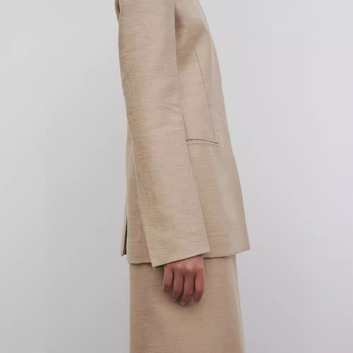 Dame Elegant og Struktureret Blazer med Minimalistisk Knapstolpe Stilla