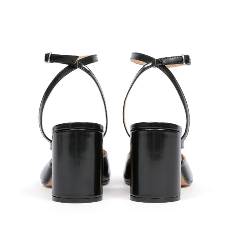 Femme Open-Toe Chunky Hæl Sandaler med elegant Ankelslynge Stilla