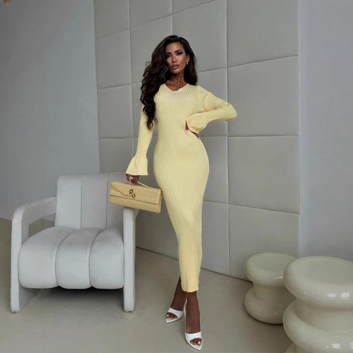Kvinders strikket maxi kjole med V-hals og elegant overlay Stilla