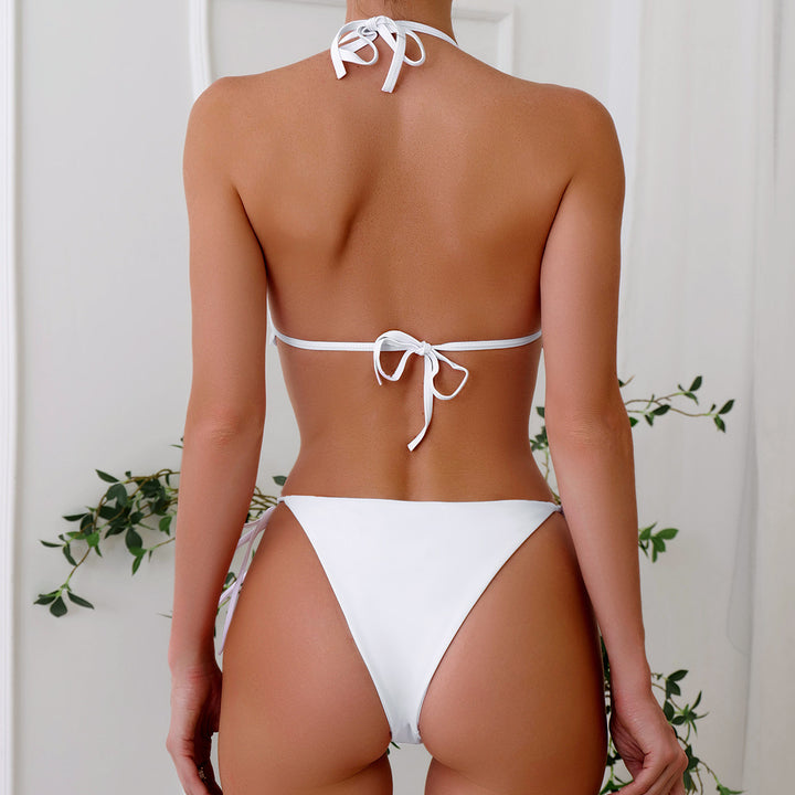 Dame bikini sæt med legende flæse-design og sideknude Stilla