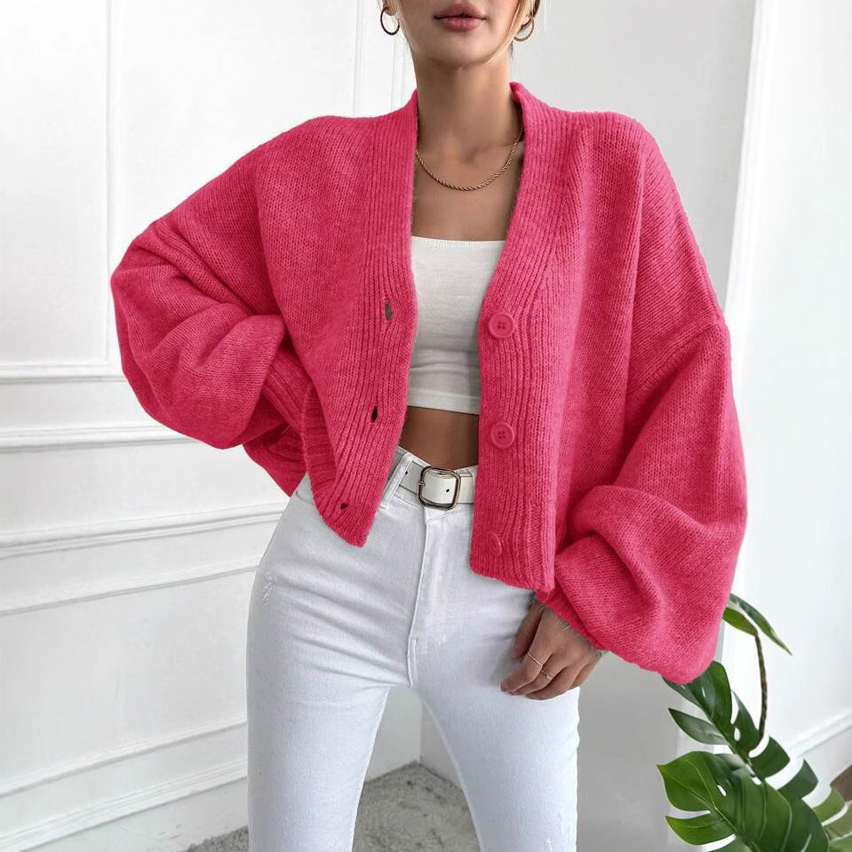 Women’s casual chunky knit cardigan with button-up design and voluminous sleeves Stilla