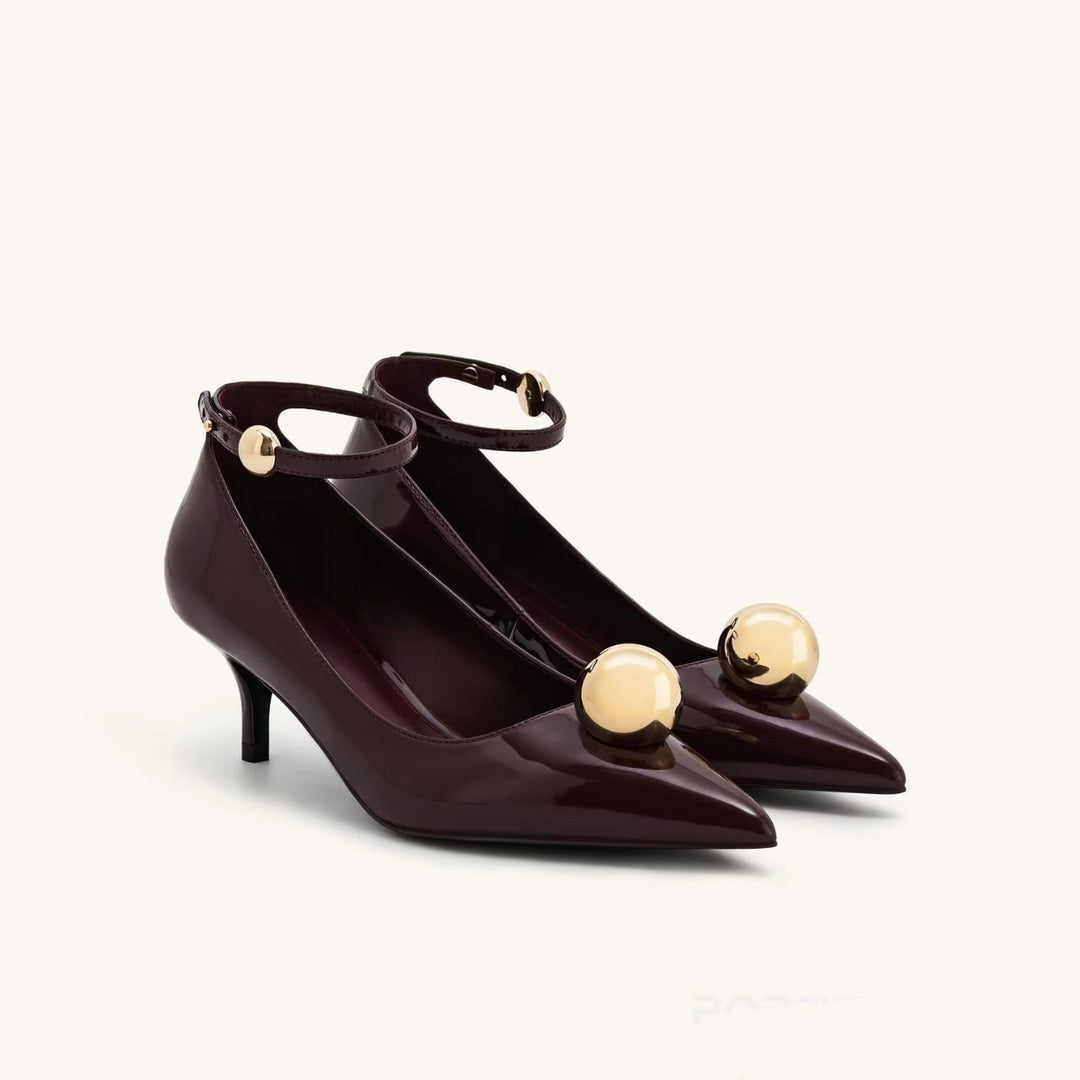 Femme Elegante Spids-Tå Ankelrem Hæle med Metalldetail Stilla