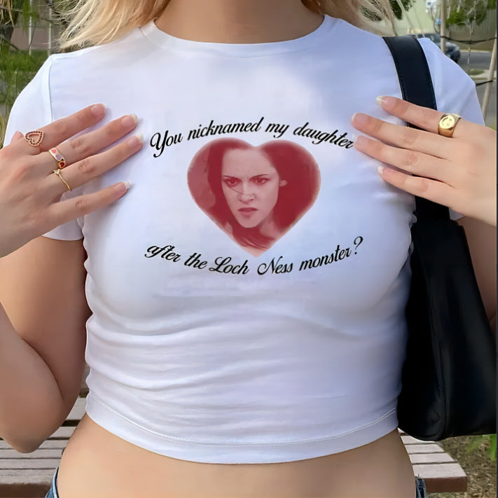 Dame kortærmet T-shirt med trykt læbemotiv Skovae