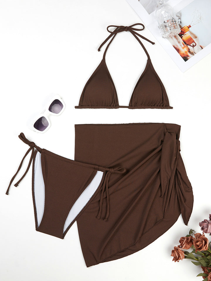 Dame Triangle Bikini-Sæt med matchende Sarong Stilla