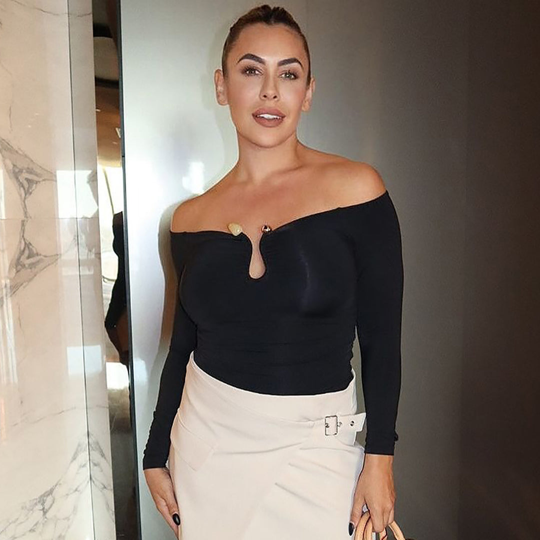 Dame Elegant Off-Shoulder Top med Rynkning og Lange Ærmer Stilla