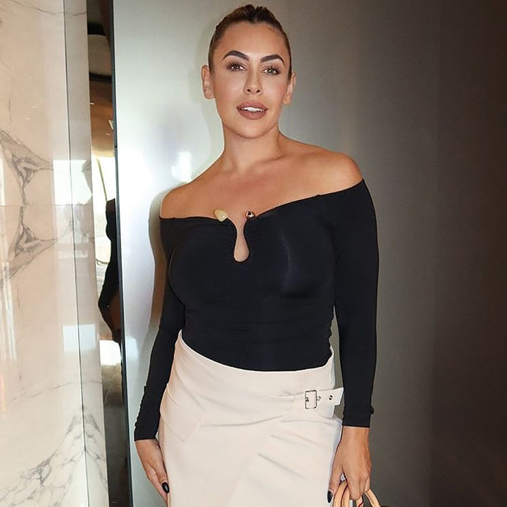 Dame Elegant Off-Shoulder Top med Rynkning og Lange Ærmer Stilla