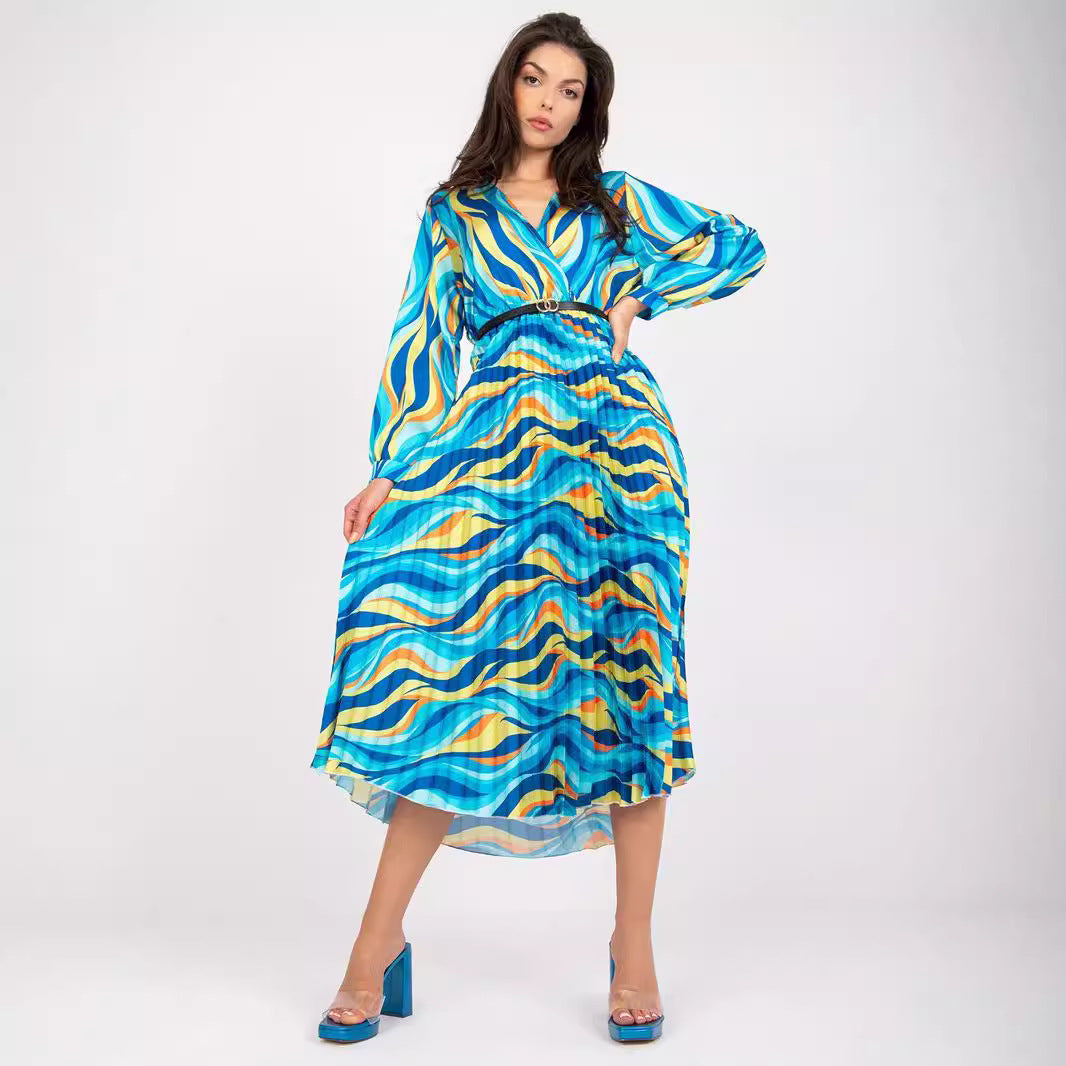 Dame elegant Maxi-kjole med bølgende design og V-hals Stilla