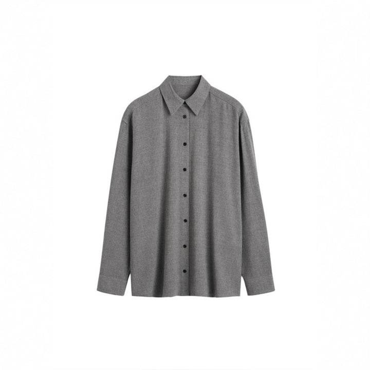 Kvinders oversized skjorte bluse med moderne snit og afslappede detaljer Stilla
