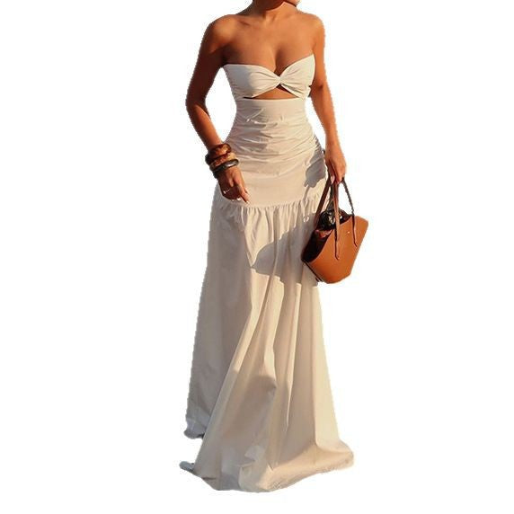 Dame Strapless Maxi Kjole med dekorativt Cut-Out og elegant Drapering Skovae