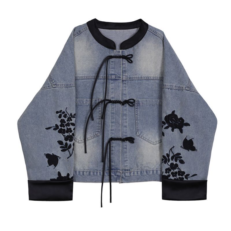 Kvindernes fashionable denimjakke med blomsterbroderi og elegante manchetter