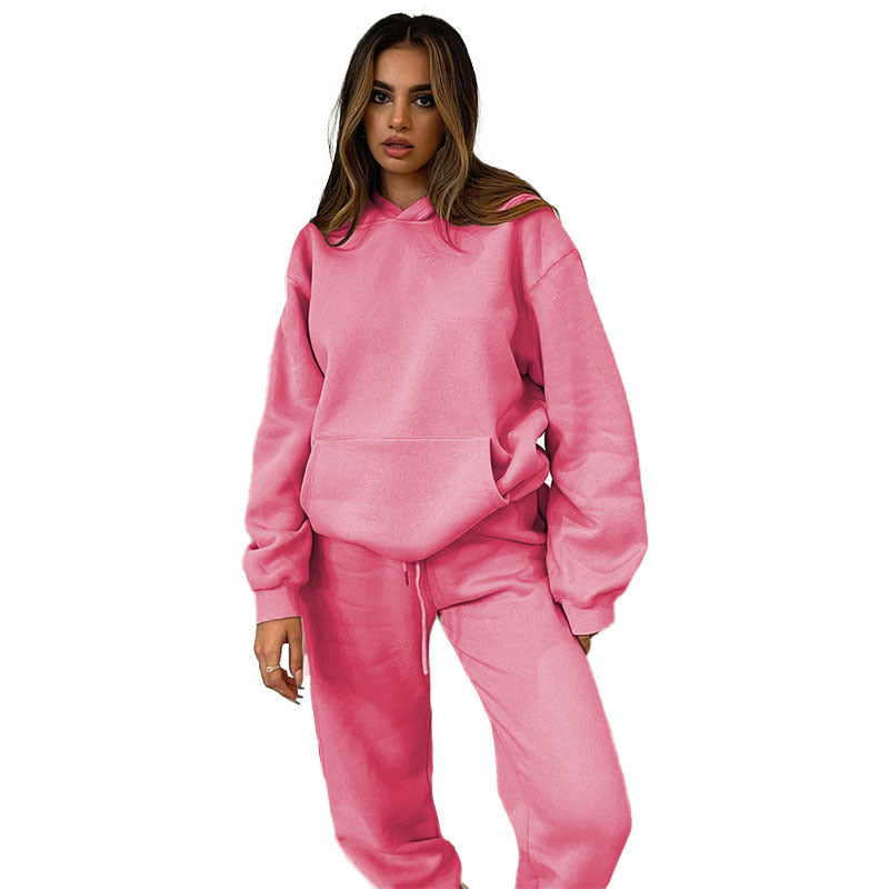 Kvinders hyggelige hætte jumpsuit lavet af høj kvalitet sweatshirt materiale Skovae