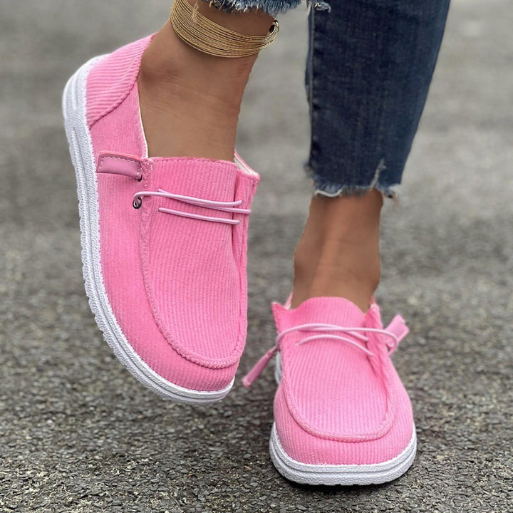 Damer Komfortable Slip-On Sko med elastisk Overdel og moderigtigt Design Stilla