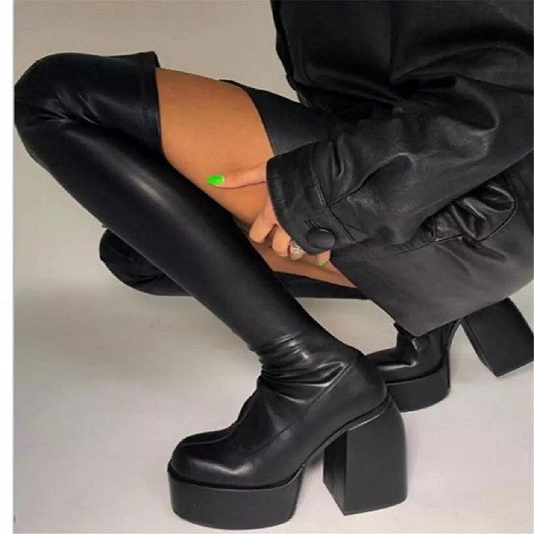 Dame over-knee støvler med klodset blokhælk og elastisk overmateriale Stilla
