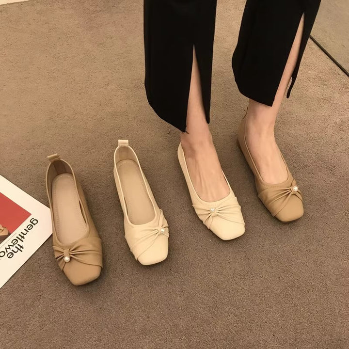 Dame stilfulde Ballerina-sko med kvadratisk tå og perle-accent Stilla