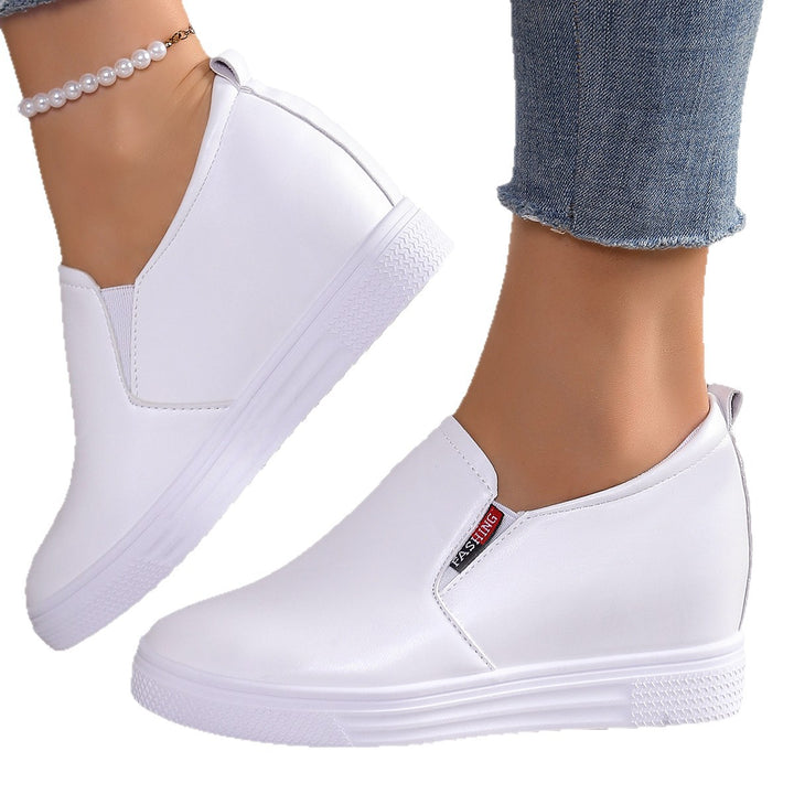 Dame Slip-On Sneakers med komfortabel plateau sål og åndbart overmateriale Stilla