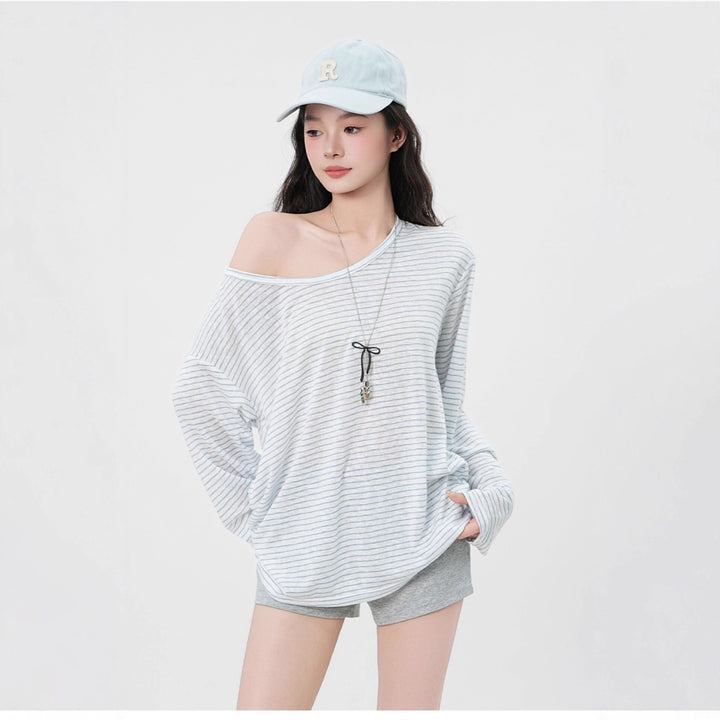Kvinders afslappede langærmet t-shirt med asymmetrisk design Stilla