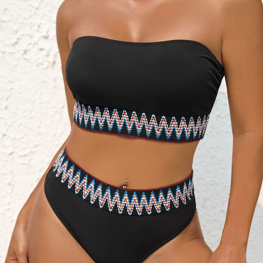 Dame bikini-sæt med stilfuld bandeau-top og høj talje Stilla