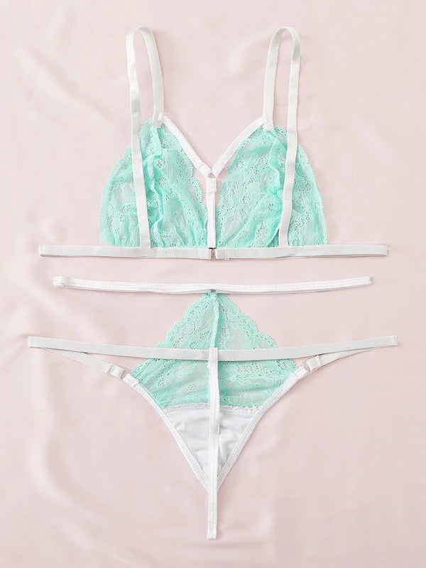 Dame spidsesæt med bralette og tanga Stilla