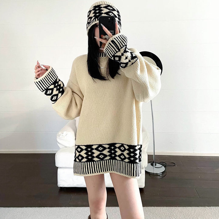 Kvinders stilfulde strikket sweater med geometrisk mønster og rund krave Stilla