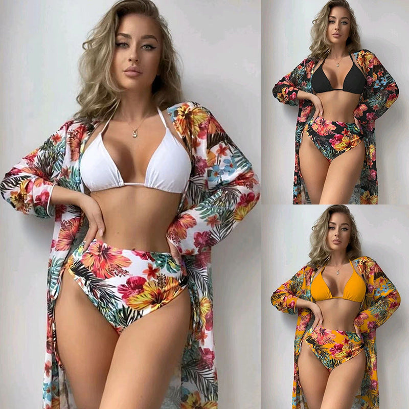 Dame bikini-sæt med blomsterhøjtalje og elegant overdel Stilla