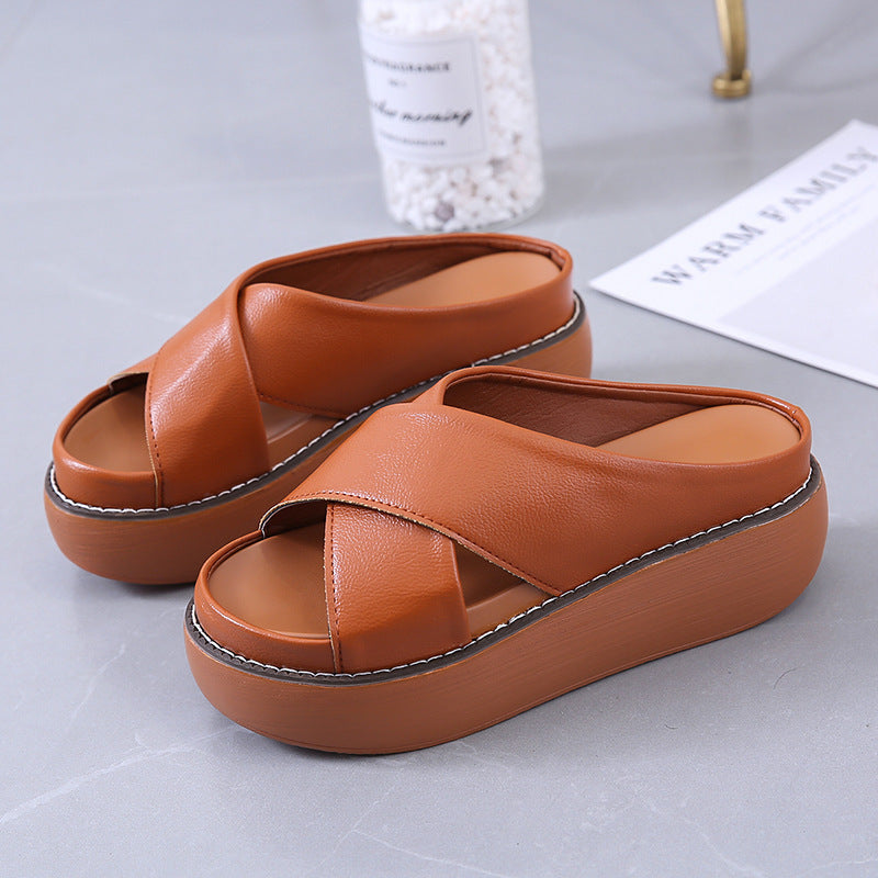 Dame Plateau-sandaler med krydset remdesign og skridsikker sål Stilla